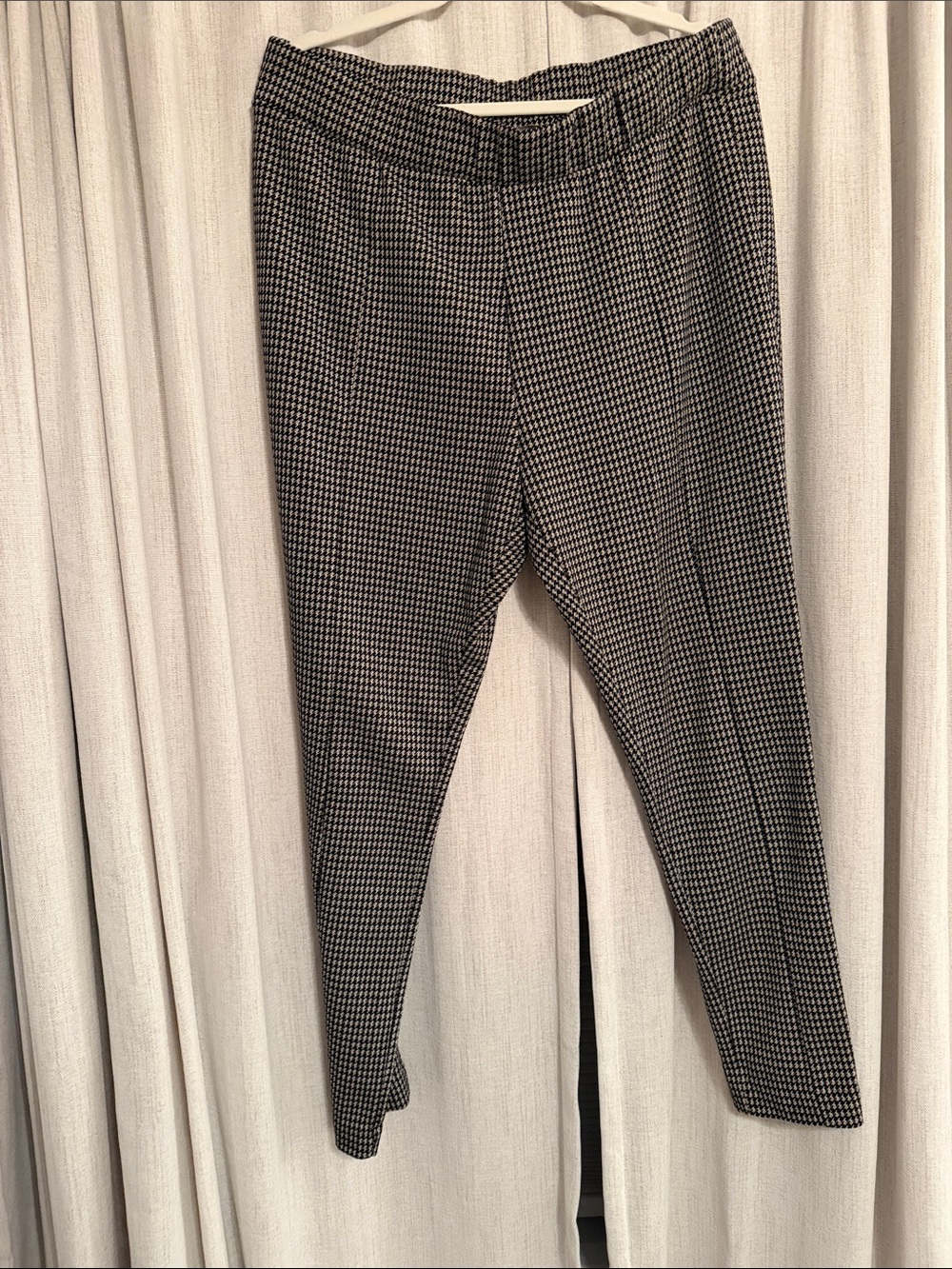 Slim Fit Black/White/Brown Houndstooth Women’s Pants